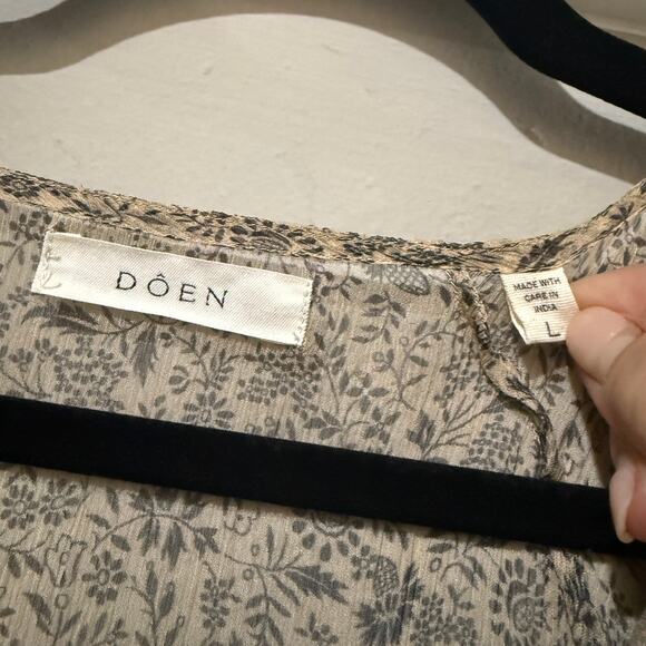 Doen Antoinette Floral Maxi Dress Chamomile Garden Bloom - Picture 5 of 5